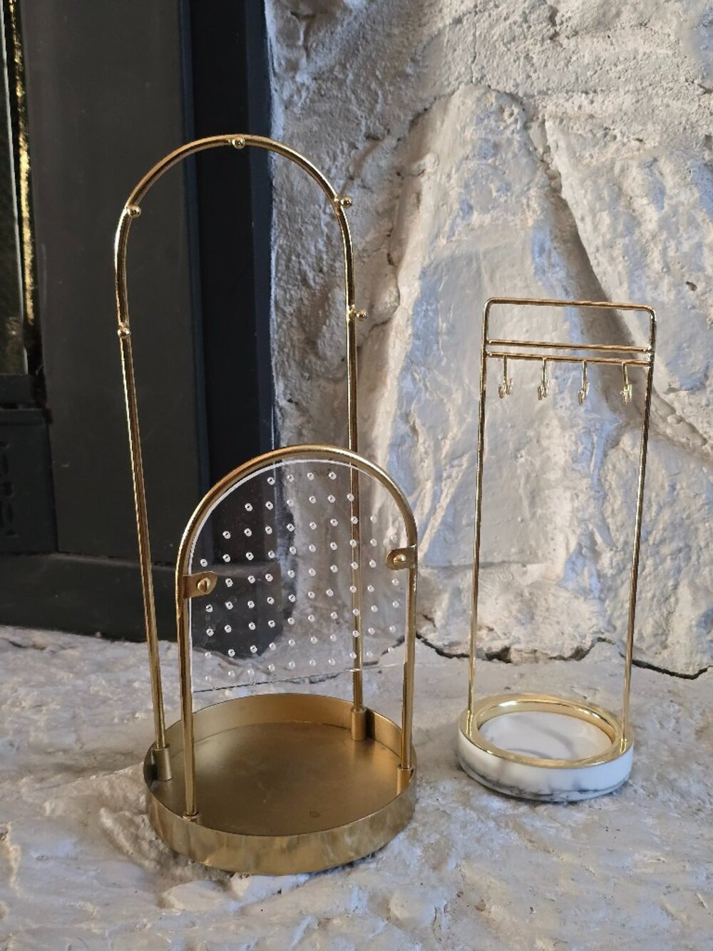 UO Home Gold-tone Jewelry Display Stands Earring Marble Base Necklace Holder set